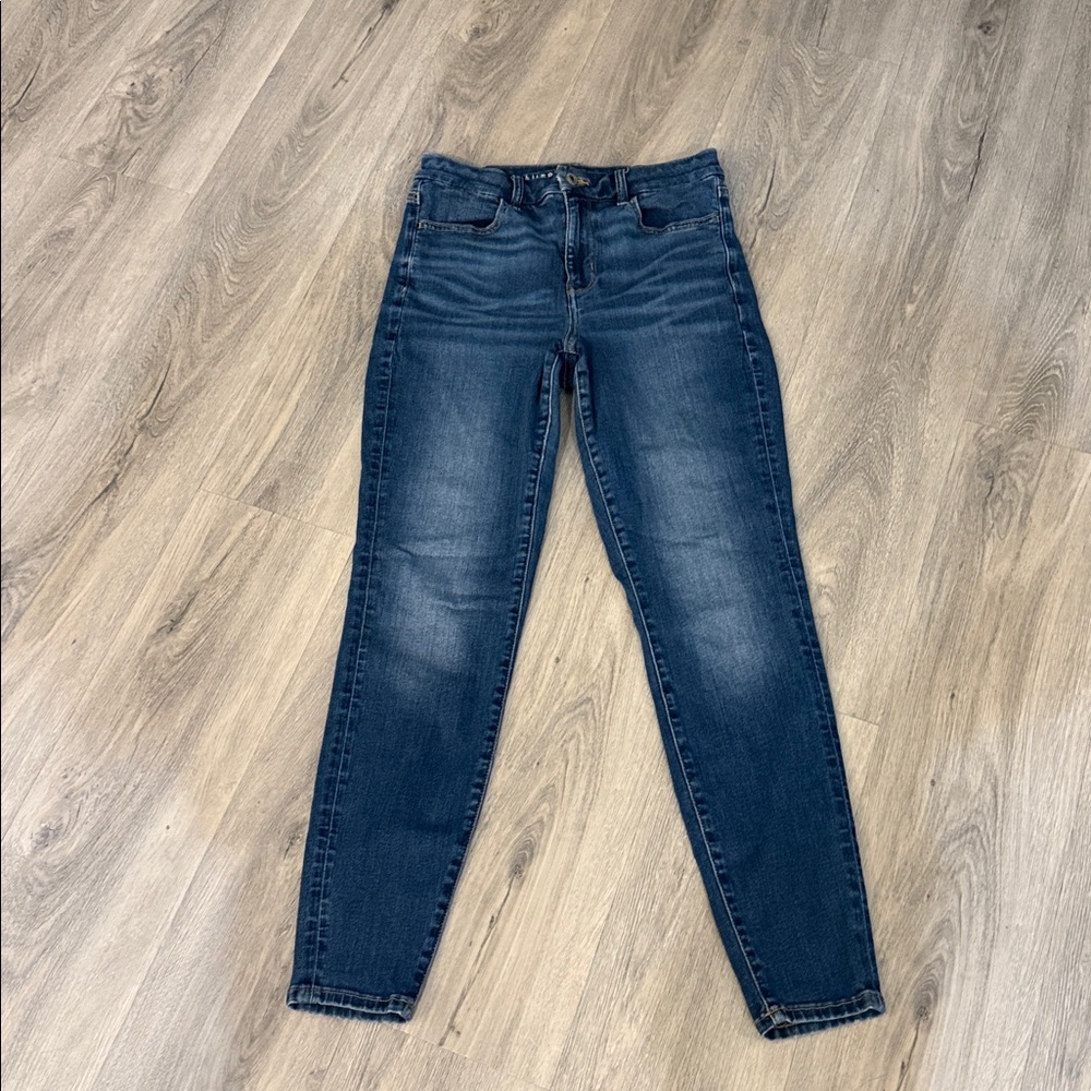American Eagle Outfitters curvy high rise jeggings size 6
